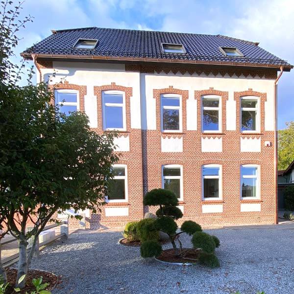 Korneffel Unternehmenssitz in Husby - Alte Post